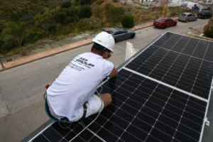 Solar panel installation Marbella villa 5kW system with battery KiDi Solar Costa del Sol